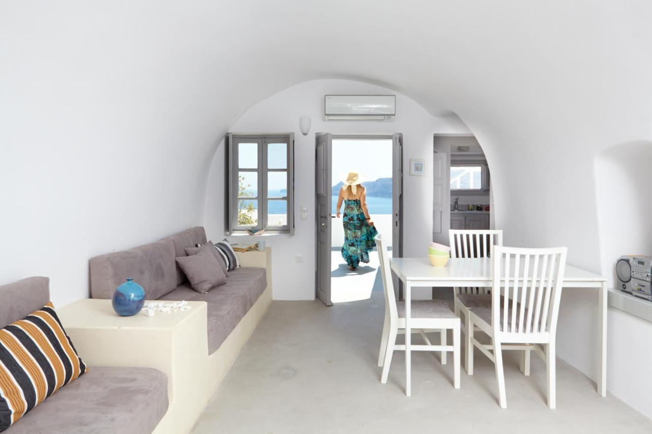 Liakada Oia Suites Exterior foto